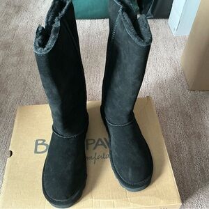 BearPaw Women's Black Suede Winter Boots